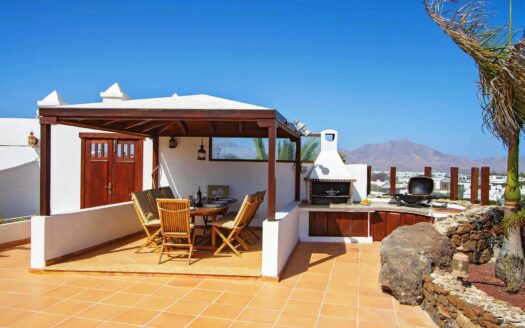Property for sale in Playa Blanca
