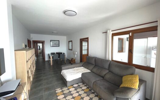 4 Bed villa with panoramic sea views