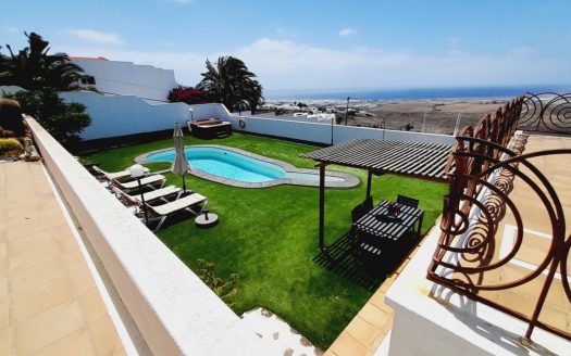 Two Independent Properties For Sale In Guime