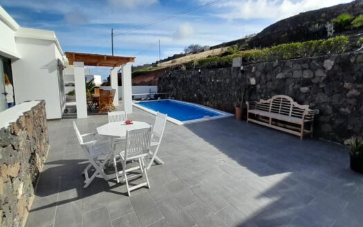 New build – Detached 3 Bed Villa, fantastic Sea & Mountain Views