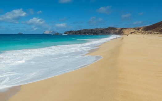 Stunning Seaside Villa On The Island Of La Graciosa
